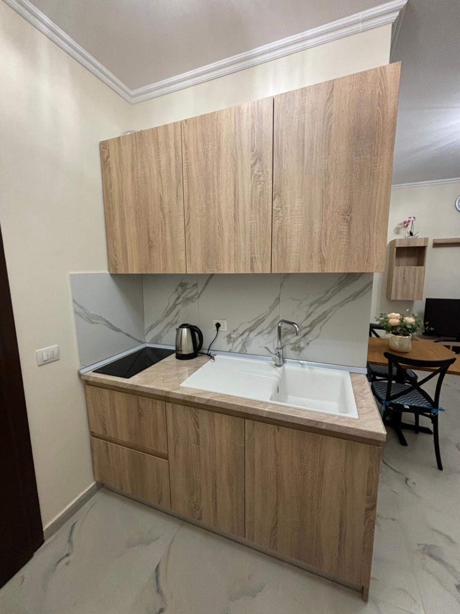 Joana Prestige Tirana